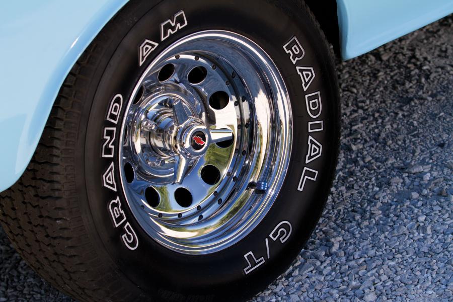 Chevrolet 1500 Custom Sedan Delivery 1955 года  (фото 17 из 23)